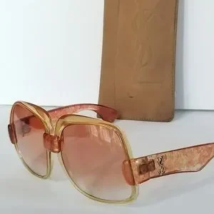 Extra pics for VINTAGE YVES SAINT LAURENT YSL PARIS 1970\'s OVERSIZED SUNGLASSES Yves Saint Laurent | Accessories | Rare Amazing Vintage Yves  main image 3